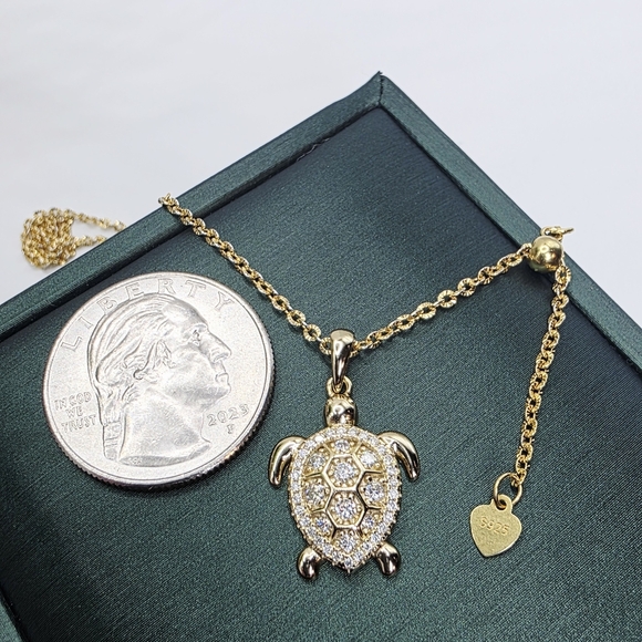 ✨🐢 Moissanite Turtle Pendant Necklace ✨ - Picture 4 of 4
